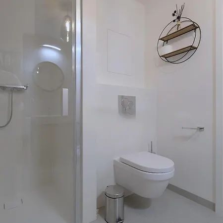 Apartament In G104 *