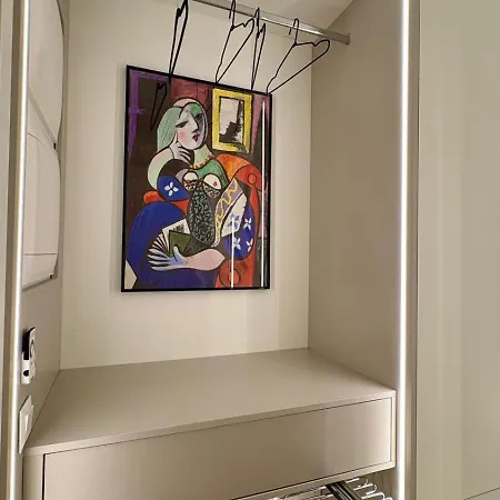 In G104 Apartament *